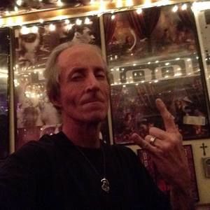 Meet your Posher, Eric